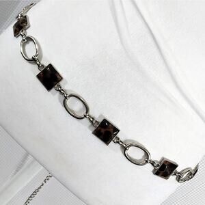 SILVER OVAL CHAIN LINKS W/INSET TORTIE SQUARES IN BLACK & BROWN, HOOK CLOSURE!